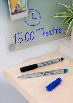 Faber-Castell multimark-kynä