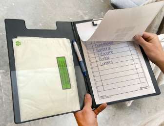 Kannettava Kirjoitusalusta A4 2-os musta