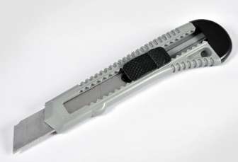 Mattoveitsi 18 mm Soft Grip Office Depot