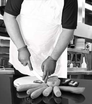 Kertakäyttöesiliina PE-muovi