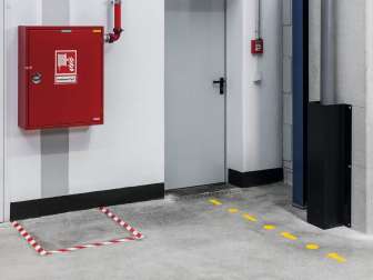 Lattianmerkitätarra Nuoli