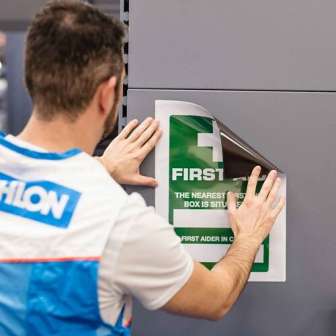 Magneettitasku A4 valkoinen