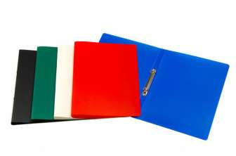 Rengaskansio A4 15mm PP musta