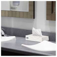 Tork Premium Extra Soft kasvopyyhe.