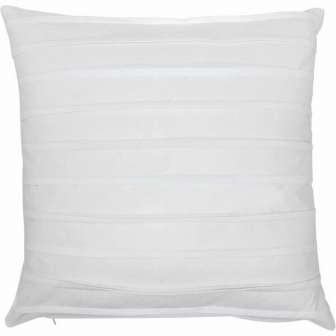 Tyynynpäällinen valkoinen